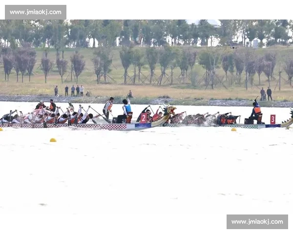 黄河抢渡赛玛沁站圆满收官 中外健儿逐浪高原水域 黄河抢渡赛玛沁站圆满收官 中外健儿逐浪高原水域